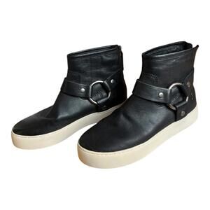 FRYE Women's Veronica Lena Harness Leather Bootie‎ Back Zipper, Black in Size 6M